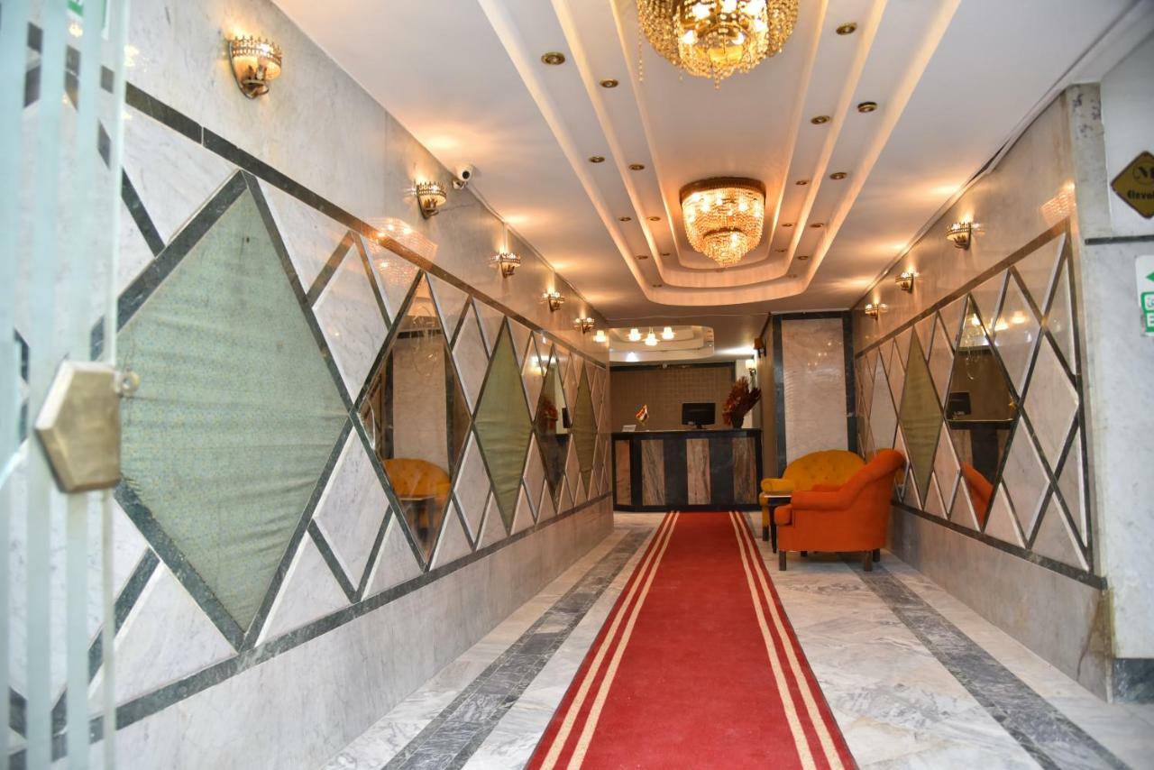 Royal Pyramids Hotel Kairo Exteriör bild
